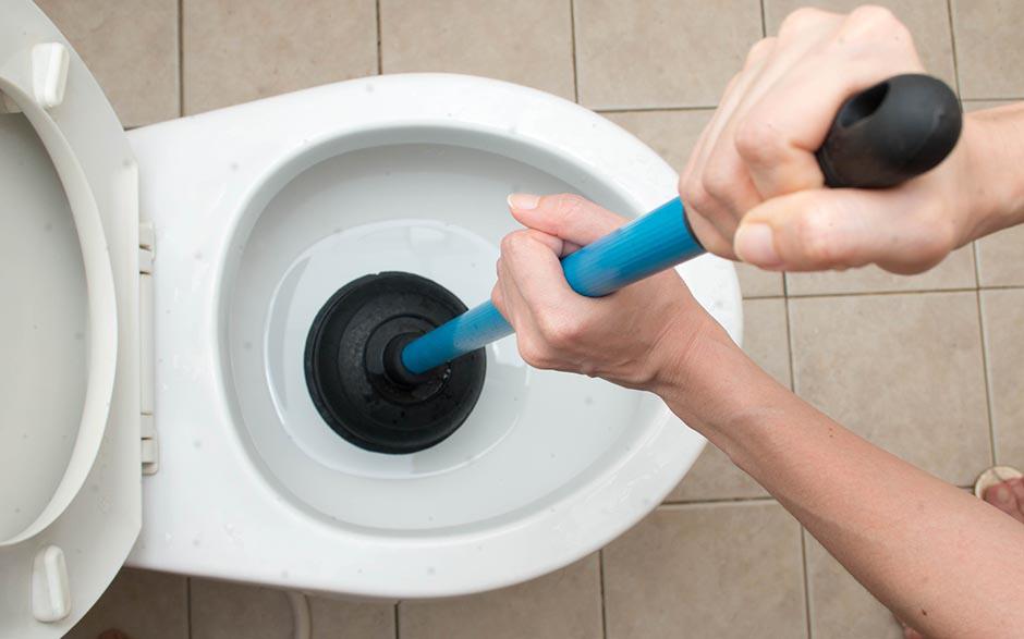 prix plombier wc bouché Saint-Jean-les-Deux-Jumeaux
